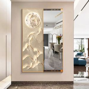 Miroir élégant à mouvement oscillant avec finition chromée pour une touche d'élégance moderne dans votre maison. Le miroir coulissant est mobile. - Product Image 1