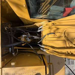 รถขุดตีนตะขาบมือสอง Caterpillar รุ่น Cat320CL/320BL/320C/320D เครื่องยนต์ 1.0 ลิตร ปี 2022 ลดราคาพิเศษ - Product Image 5