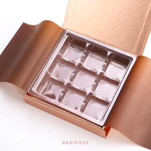 BAKIPACK Caja de Regalo para Trufas en Oro Rosa, Juego de 6 con Bandeja de 9 Piezas, Cierre Magnético, 5.7 X 5.7 X 1.3, para Chocolate - Product Image 2