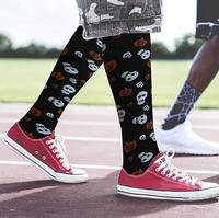 Chaussettes d'Halloween personnalisées pour hommes et femmes, chaussettes hautes amusantes, chaussettes de sport personnalisées avec des motifs de crânes, de fantômes et de citrouilles, chaussettes de festival, chaussettes de compression