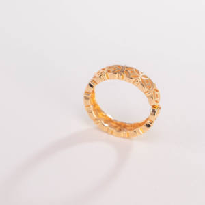 Bague à motif géométrique plaquée or, design sculpté complexe, bague empilable réglable, bijoux de luxe tendance - Product Image 6