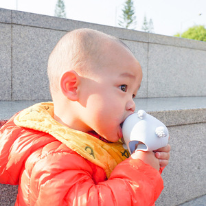 Anneau de dentition en silicone en forme de champignon pour bébés de 0 à 24 mois, jouet de dentition sûr de qualité alimentaire, bâton à mâcher unisexe pour nourrissons - Product Image 1