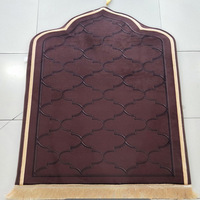 Vente chaude tapis de prière musulman tapis de prière islamique cadeaux de Ramadan parfaits tapis de prière anti-dérapant turc