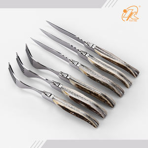 Ensemble de couverts de luxe fourchettes et couteaux à usage royal avec véritables poignées en bois de cerf Kit de couverts en corne de <span class=keywords><strong>Laguiole</strong></span> - Product Image 1