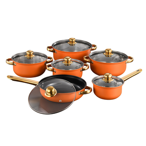 Ensemble de 12 ustensiles de cuisine antiadhésifs avec couvercles en verre, compatibles lave-vaisselle, casseroles et poêles en acier inoxydable coloré, poignées dorées - Product Image 1