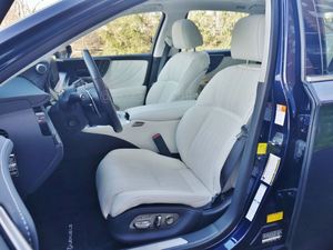 Auto USADO <span class=keywords><strong>Lexus</strong></span> <span class=keywords><strong>LS</strong></span> <span class=keywords><strong>500h</strong></span> Híbrido SEDÁN - Product Image 4