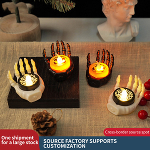 Décoration d'Halloween : Lampe LED Main de Fantôme, Bougie Électronique Scintillante Sans Flamme en Forme de Main de Squelette, Fournitures de Fête - Product Image 2