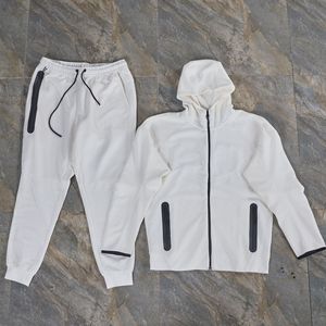 Conjunto Deportivo de Dos Piezas Personalizado Unisex de Alta Calidad, 100% Algodón, Absorbente de Sudor, Pantalones y Chaqueta Deportiva - Product Image 2