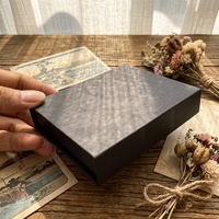 Boîte en carton en forme de livre à succès, avec couvercle rabattable et doublure en mousse EVA, pour emballage d'accessoires électroniques, boîte cadeau pour clé USB