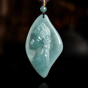 Pendentif en jadéite naturelle bleu eau de jade pour homme et femme, certificat d'évaluation, design original E059 - Product Image 1