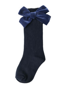 Chaussettes hautes colorées en coton biologique à volants pour nouveau-né de 0 à 3 mois avec nœud - Product Image 4