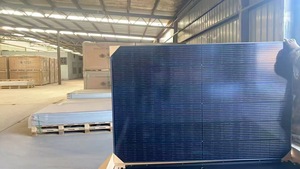 แผงโซลาร์เซลล์ชนิด N-Type PERC Mono PV กำลังไฟ 425W-435W MBB แบบ Half Cell กรอบสีดำ หลังคาบ้านสีขาว - Product Image 4