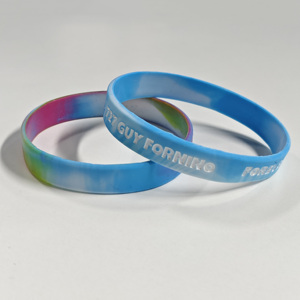 Pulsera de silicona personalizada con diseño de cruz, pulseras de goma, llavero con cuentas, creativo de baloncesto con bolsillo - Product Image 3