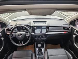 Skoda <span class=keywords><strong>Kamiq</strong></span> TSI280 Edizione Lusso con Cambio Automatico, Motore Turbo, Guida a Sinistra, Sedili in Pelle, Telecamera Posteriore - Lusso a Prezzo Conveniente - Product Image 6