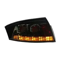 Kit de feux arrière LED pour Audi TT 1999-2006 avec clignotants, feux de freinage et feux arrière, installation facile (Plug and Play)