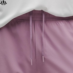 <span class=keywords><strong>Short</strong></span> d'entraînement de course à pied en polyester <span class=keywords><strong>élasthanne</strong></span> léger de haute qualité pour hommes - Product Image 5