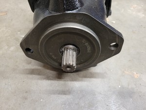 Pompe hydraulique variable A10VG45, 350 bars nominaux, série A10VG, pompe à pistons axiaux pour camion malaxeur à béton - Product Image 4