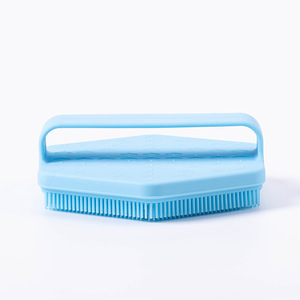 Nouvelle brosse de bain pour bébé en silicone de qualité alimentaire, nettoyant doux pour le <span class=keywords><strong>cuir</strong></span> <span class=keywords><strong>chevelu</strong></span> et le corps pour bébé, facile à tenir et doux pour la peau - Product Image 5