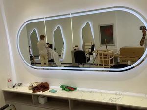 Miroir LED simple face de style épuré pour salon de coiffure professionnel - Product Image 1