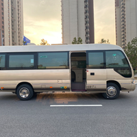 Coaster Bus Super Clean 30 Places Mini-bus d'occasion à vendre Autobus de luxe d'occasion pour passagers