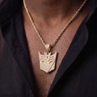 Collier Pendentif Bouclier Géométrique Hip Hop Iced Out pour Hommes et Femmes, Chaîne à Maillons en Laiton avec Zircon Cubique, Bijoux Unisexe Vente en Gros