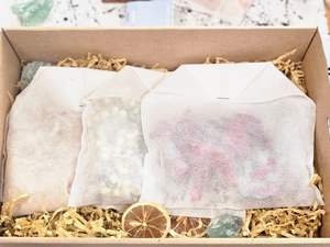 Natth สีชมพูเกลืออาบน้ำสมุนไพรหิมาลัยขัดผิวนุ่มด้วยถุงชากรองเกลือที่มีกลิ่นที่ทำความสะอาดอย่างนุ่มนวล - Product Image 6