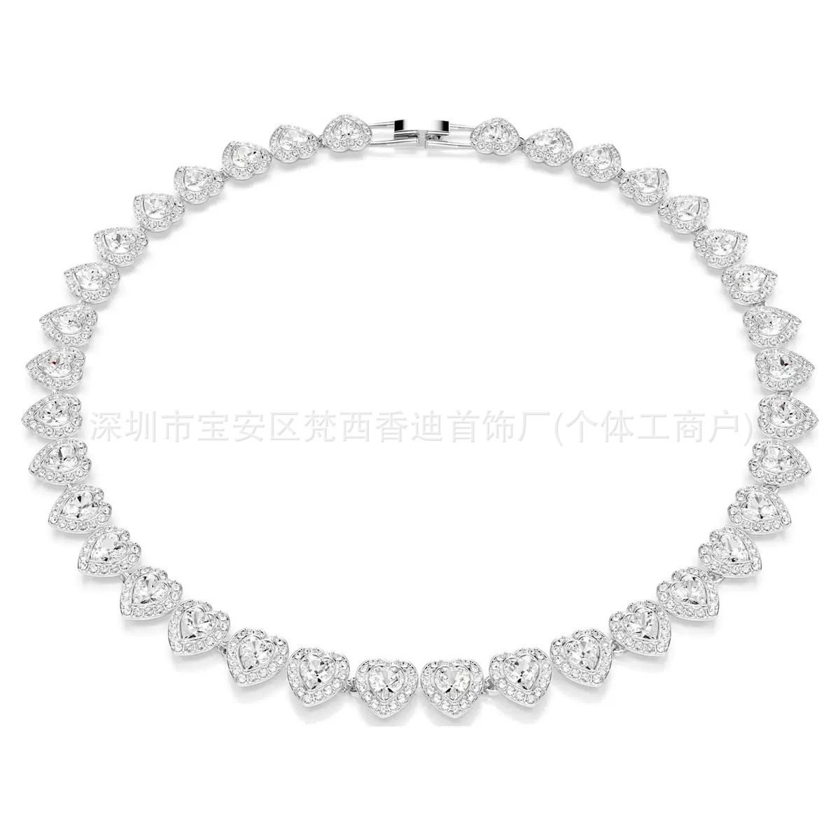Heart-shaped roman white gold necklace