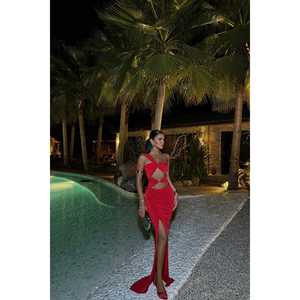 Robe de soirée formelle de luxe AYMIL en satin rouge, chic, longueur au sol, manches trois-quarts, coupe droite naturelle, idéale pour l'hiver - Product Image 1