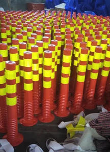 柔軟なプラスチック製の私道ボラードプラスチックポストガードボラード弾性駐車場バリアポスト - Product Image 4