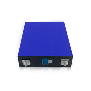 Oplaadbare Solar LiFePO4 Prismatische Batterijcellen 3.2V 230Ah 6000 Cycli voor Elektrische Auto's & Zonne-energieopslag - Product Image 5