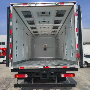 Camión de Transporte de Pollitos de 6.8m de Foton, Camión para Pollitos con Control Climático - Product Image 6