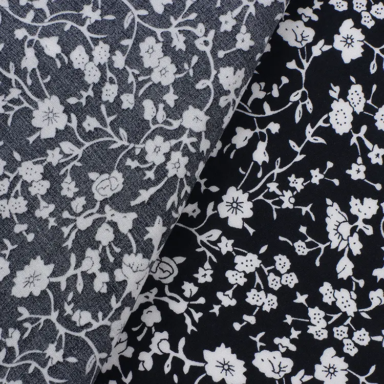 Stock 100% Cotton Poplin Fabric Floral Printed Design Christmas Print For Woman Dress