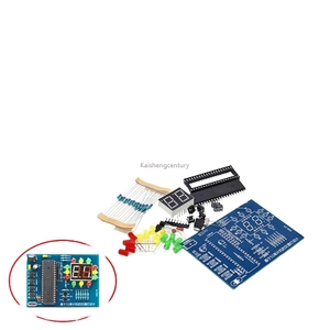 Kit de Contrôleur de Feux de Circulation Électroniques DIY avec Puce Micro-ordinateur STC89C52 pour la Formation en Compétences et les Concours pour Étudiants en Laboratoire - Product Image 1