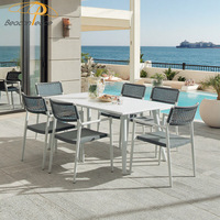 Meubles de piscine d'hôtel de style nordique blanc ensemble de table à manger de luxe en aluminium pour le jardin et le patio 6 places