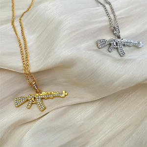 Collar con Colgante de Pistola Clásico y Moderno, Cadena de Acero Inoxidable, Joyería Táctica de Caza, Ligero, en Caja - Product Image 5