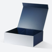 Caja de Regalo Rígida Magnética Azul Marino de YZ Factory con Laminado Mate y Forro de Esponja, Hecha de Cartón Corrugado para Empaque de Regalos