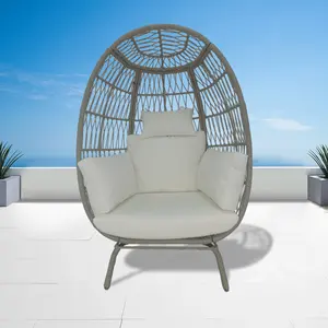 Chaise œuf surdimensionnée d'extérieur chaises debout modernes grand espace avec coussin épais balançoires de patio de style KD