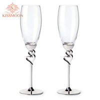 Bouteille d'eau de luxe en verre sans plomb, résistante à la chaleur, style moderne et épuré, écologique, pour célébrations de mariage, anniversaires et toast.