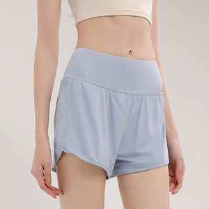 Shorts de course taille haute pour femmes avec poche arrière zippée 2-en-1 anti-transparence, séchage rapide et respirant pour l'entraînement – Vente en gros - Product Image 2
