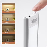 Lampe de nuit à détecteur de mouvement magnétique rechargeable par USB, design moderne, utilisation en vitrine, éclairage de placard, éclairage LED sous armoire