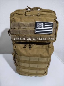 <span class=keywords><strong>Sac</strong></span> à dos tactique pour hommes Rip-Away Emt Flashlight Green Hiking 45L 45L - Product Image 5