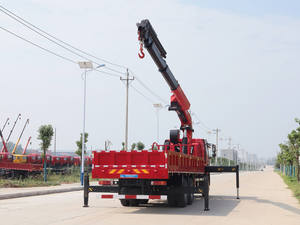 Grue <span class=keywords><strong>UNIC</strong></span> montée par <span class=keywords><strong>camion</strong></span> de grue mobile de FAW J6M 340HP 6X4 - Product Image 5