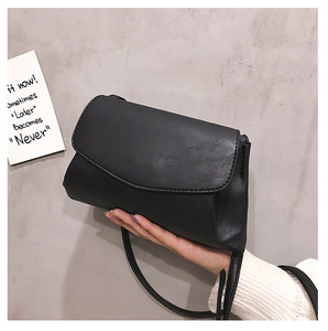 Nouveau Sac à Bandoulière Tendance Printemps/Été 2026, Sac <span class=keywords><strong>Simple</strong></span> pour Femme, Sac Bandoulière Rétro en Cuir Souple Couleur Unie - Product Image 5