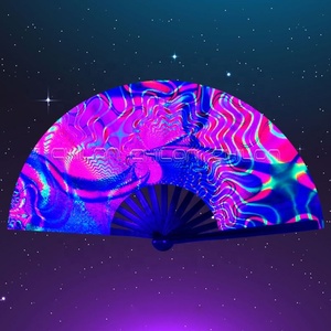 พัดไม้ไผ่มือถือพับได้คุณภาพสูงพิมพ์โลโก้ได้ตามต้องการเทคนิคการลงสีศิลปะพื้นบ้านแบบพกพางานฝีมือจากไม้ไผ่ขายส่ง - Product Image 4