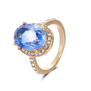 Bijoux, élégance européenne exquise, style classique, diamant bleu royal rond, bague Coeur de la Mer pour femme