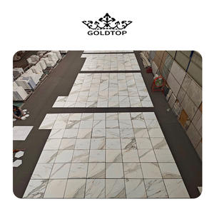 กระเบื้องหินอ่อน Calacatta Gold อิตาลี ขนาด 12x12 นิ้ว หนา 10 มม. ผลิตโดย Goldtop รับผลิตแบบ OEM/ODM สำหรับปูพื้นและผนังห้องน้ำภายในอาคาร แบบขัดเงาทันสมัย - Product Image 3