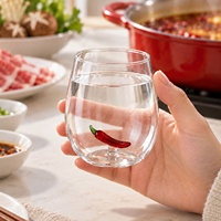 Verre à boire en verre borosilicate haute résistance avec motif piment 3D à l'intérieur, fait main, transparent, pour eau, jus, boissons glacées, cadeau pour fête ou événement.