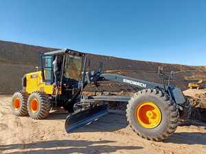 Wear-Resistant Mining <b>Motor</b> <b>Grader</b>,260HP with Steel Blades for Long Service Life - Product Image 4