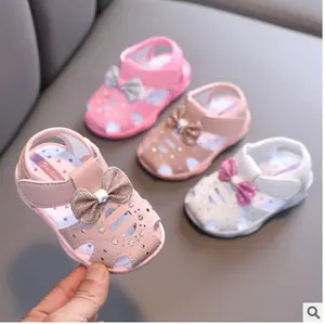 批发女童鞋软底婴儿休闲鞋9个月-2岁公主鞋儿童凉鞋