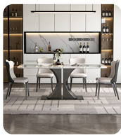 Table à manger luxueuse en pierre frittée carrée avec base incurvée en acier inoxydable bronze, motif marbre moderne et minimaliste, table de cuisine